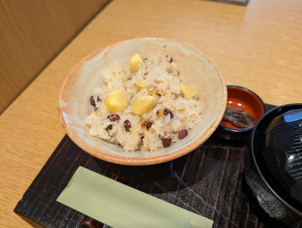 東海道・川崎宿
東照　奈良茶飯風おこわ