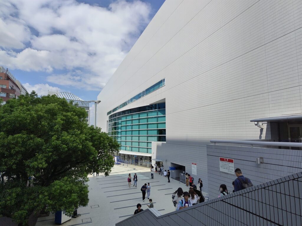 横浜アリーナ