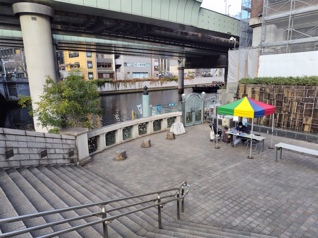 双十郎河岸
滝の広場
日本橋