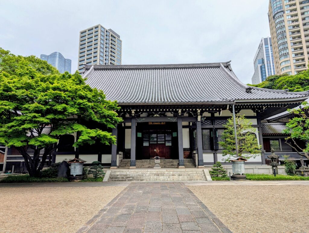 萬年山　青松寺　本堂