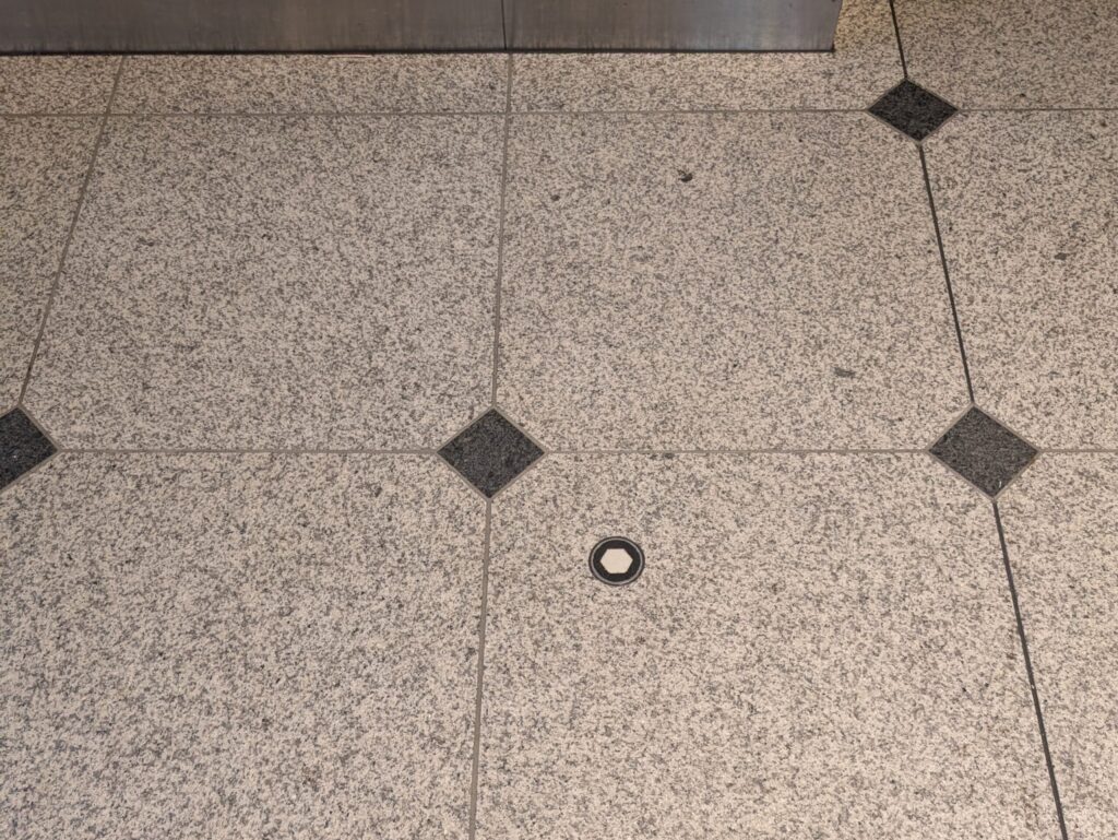 東京駅 丸の内南口
原首相遭難現場