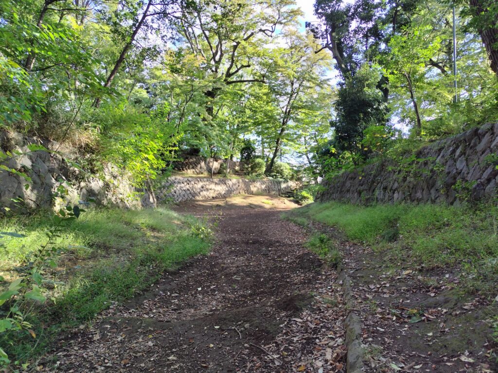 世田谷区立世田谷城址公園