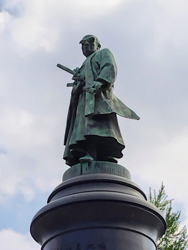 靖国神社
大村益次郎像