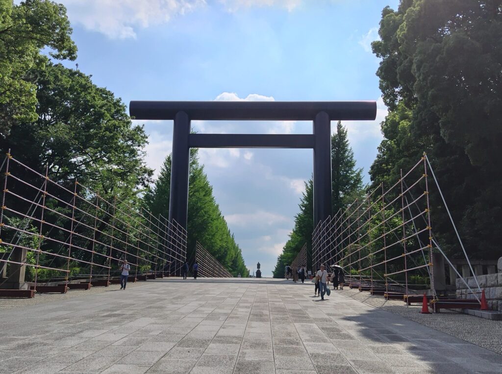 靖国神社の第一鳥居(大鳥居)