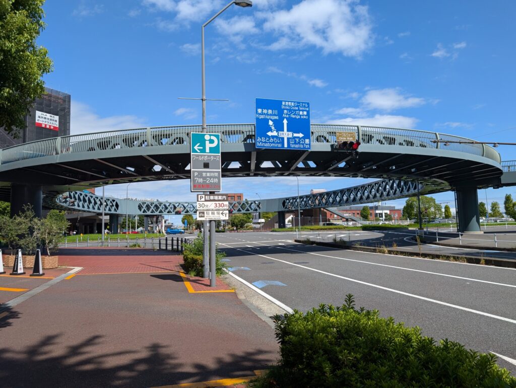 新港サークルウォーク