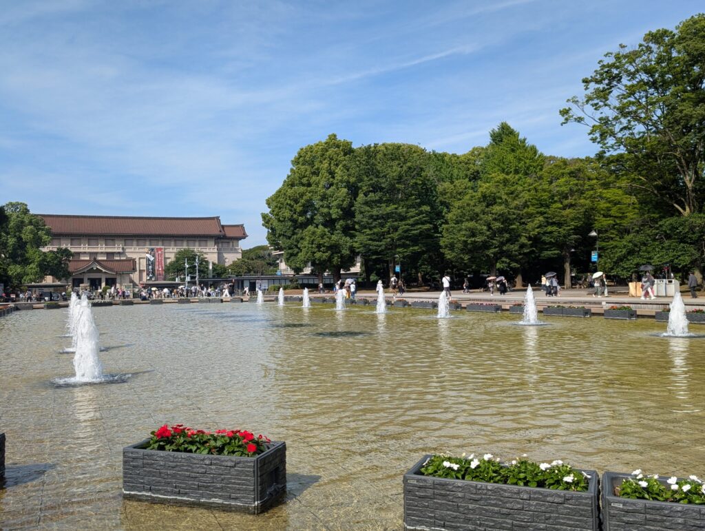 上野公園大噴水
寛永寺根本中堂跡
