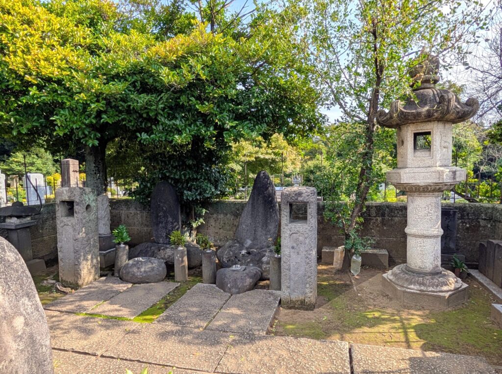 乃木将軍の墓所
青山霊園