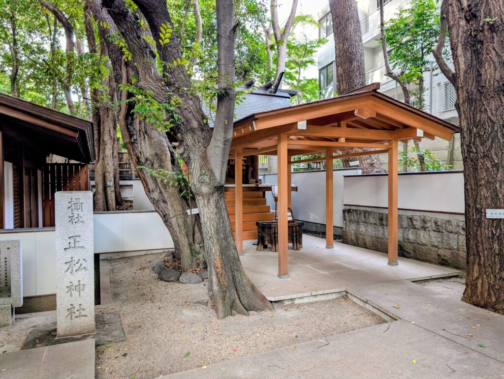 乃木神社の境内摂社
正松神社