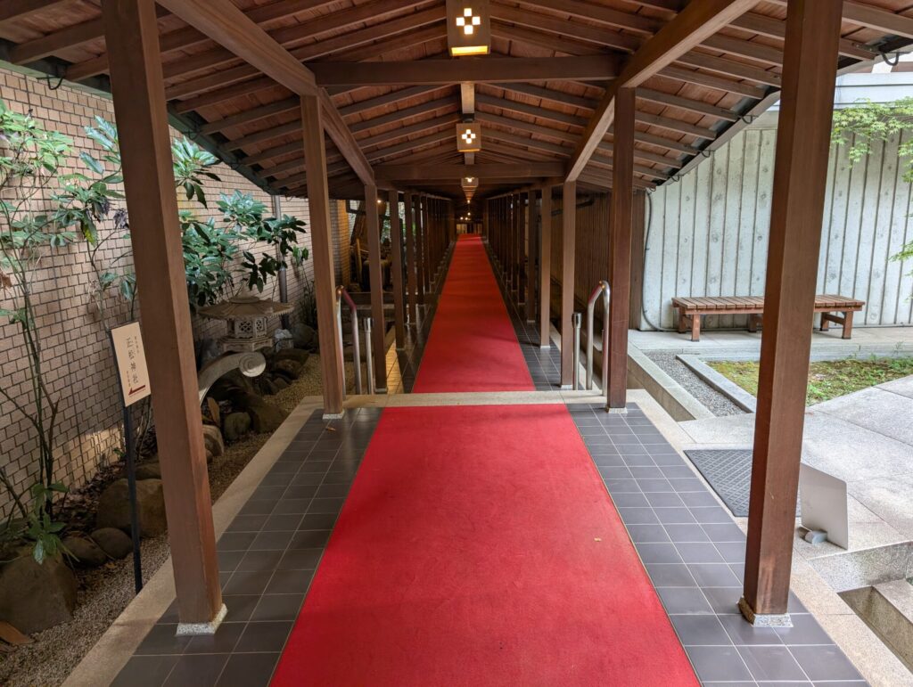 乃木神社
つれそひ回廊