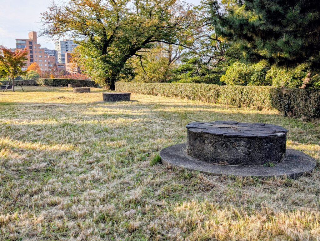 千鳥ヶ淵高射機関砲台座跡