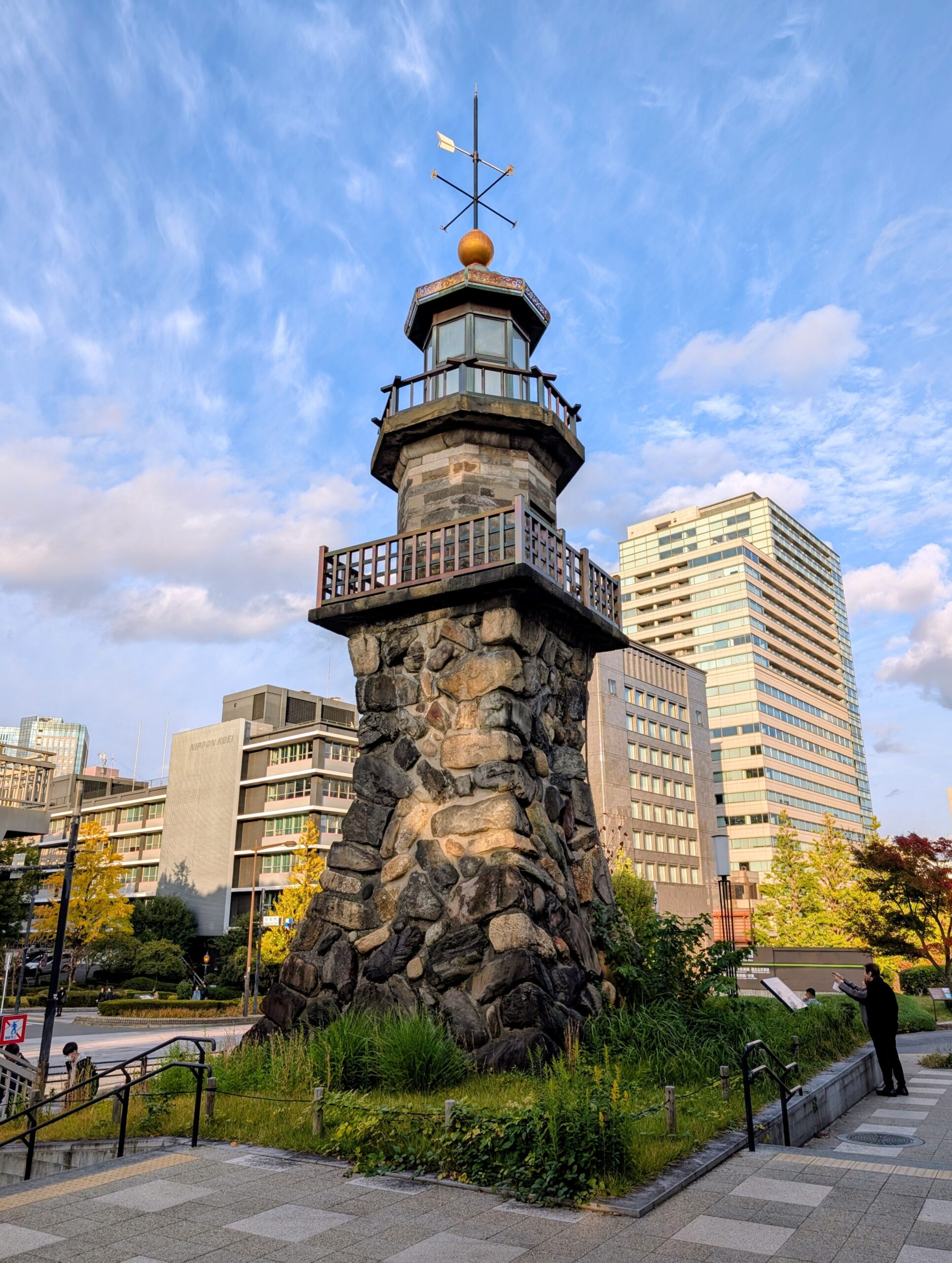 高燈籠（常燈明台）