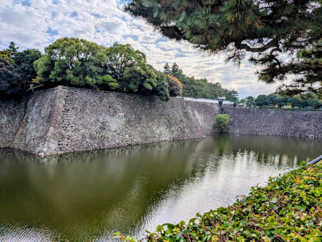 江戸城の北桔橋門東側の石垣