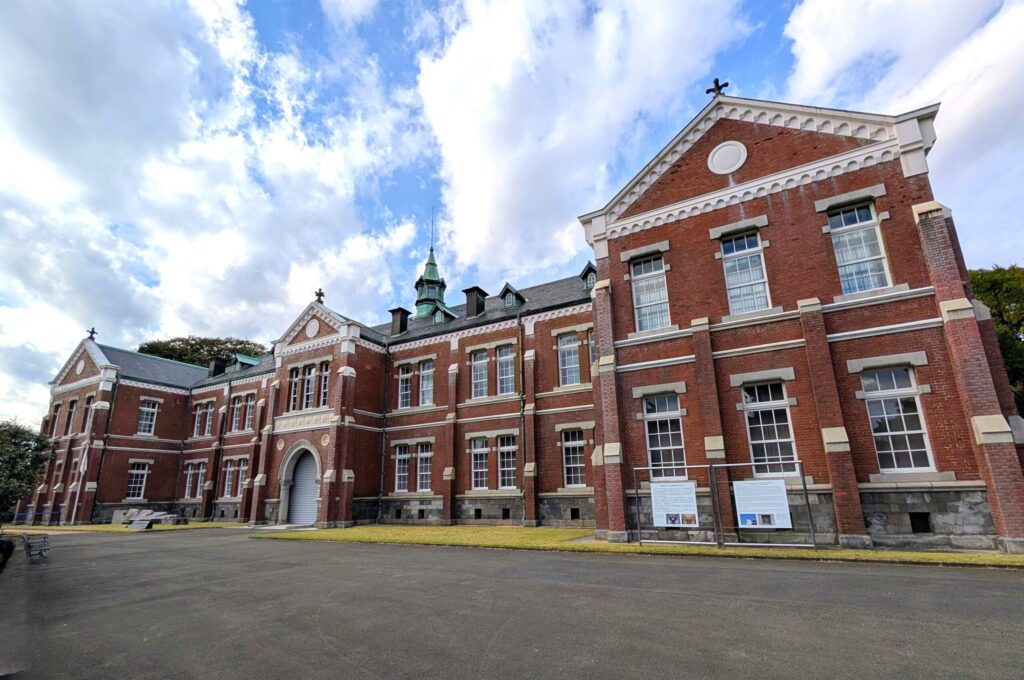 旧近衛師団司令部庁舎
国指定重要文化財