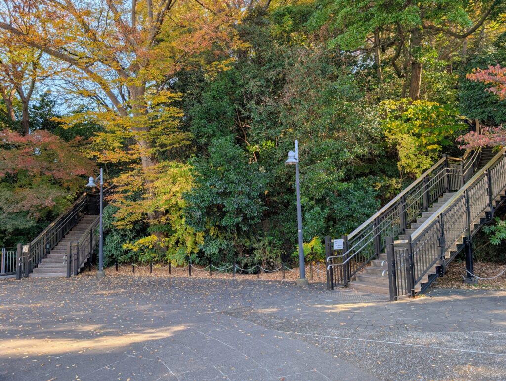港の見える丘公園
フランス山の階段