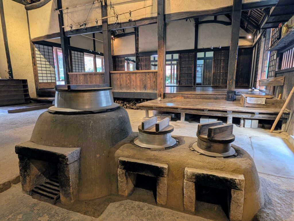 旧長沢家住宅の釜戸