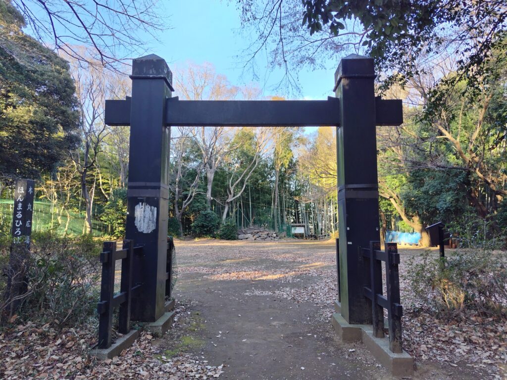 小机城址市民の森
本丸広場