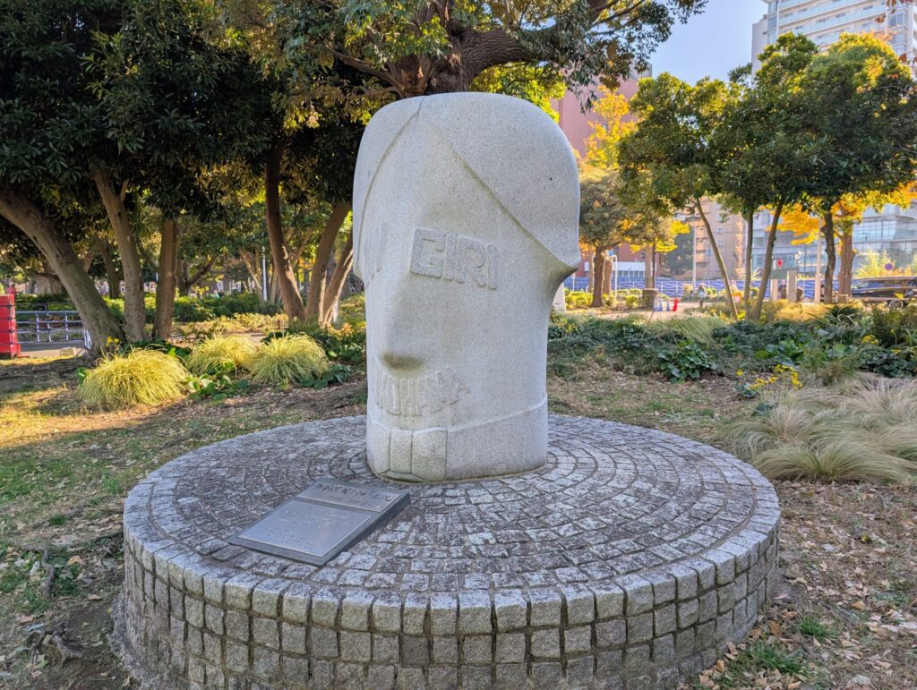 西洋理髪発祥の地 碑
山下公園