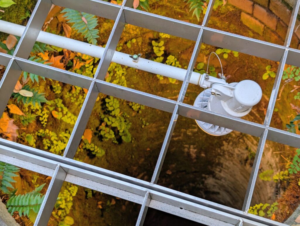 港の見える丘公園
フランス領事官邸の煉瓦造り井戸遺構