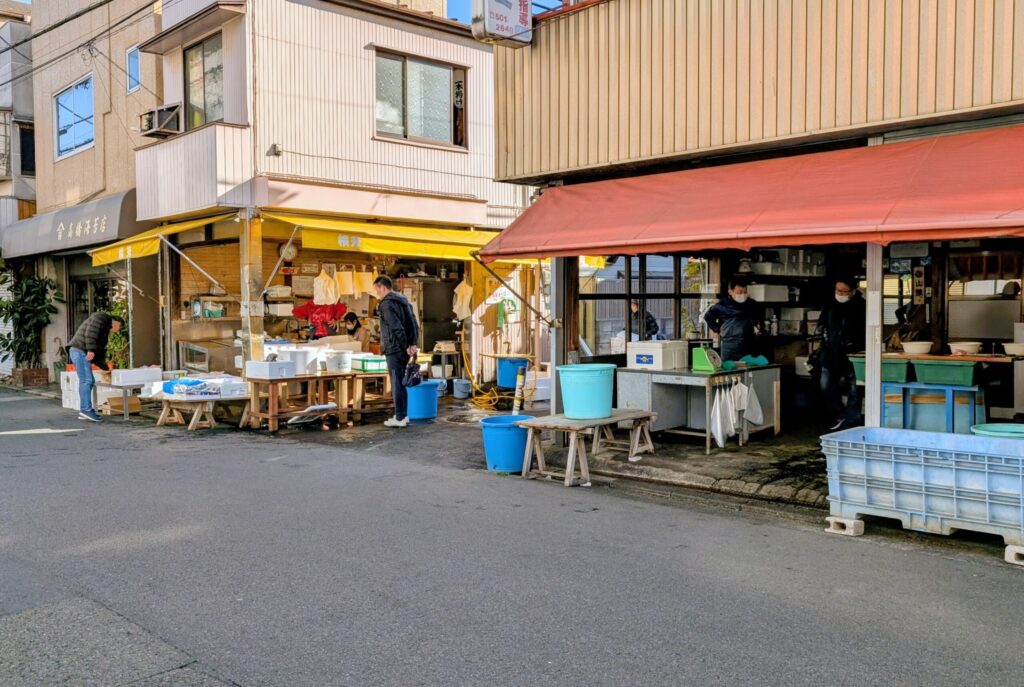 生麦魚河岸通り
