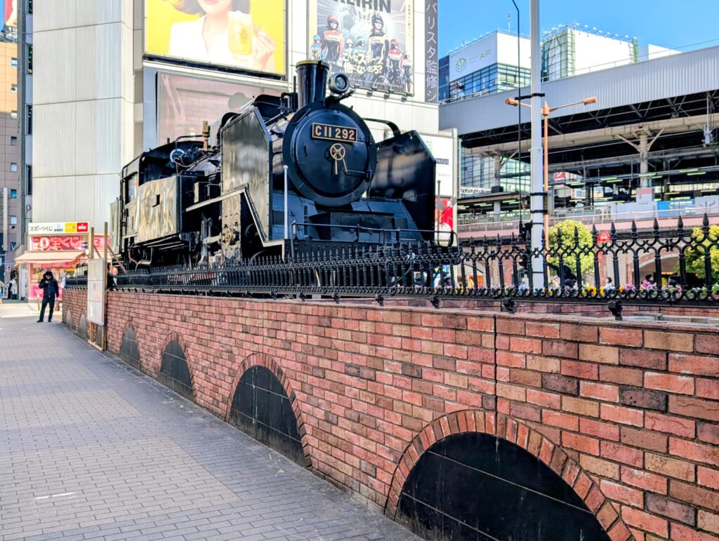 ＳＬ広場（新橋駅西口広場）