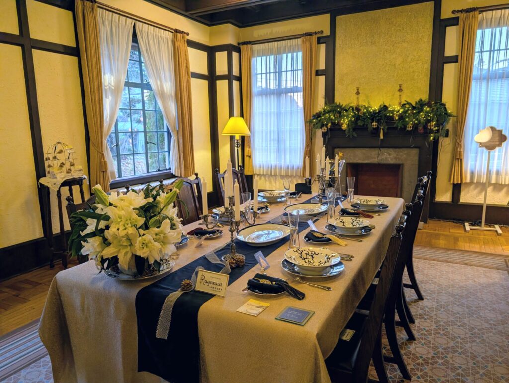 ベーリック・ホール
元町公園