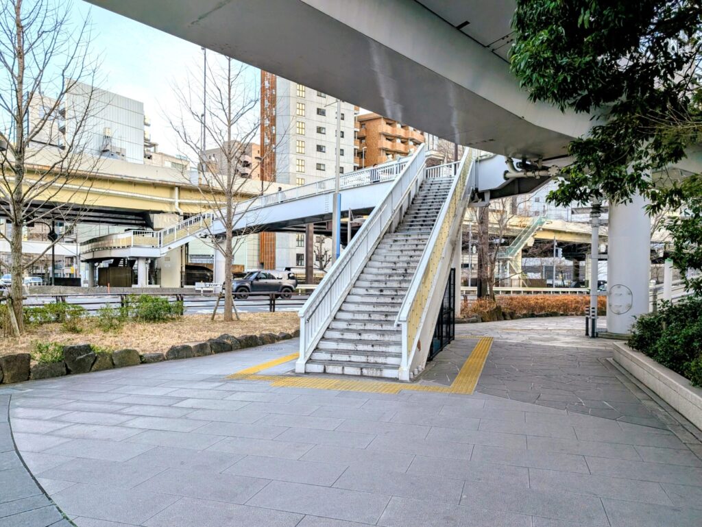 銀座東八丁目歩道橋