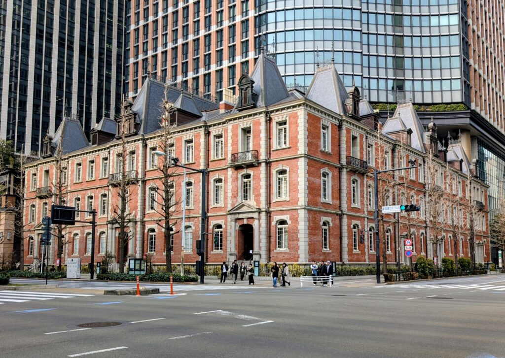 現在の三菱一号館の外観