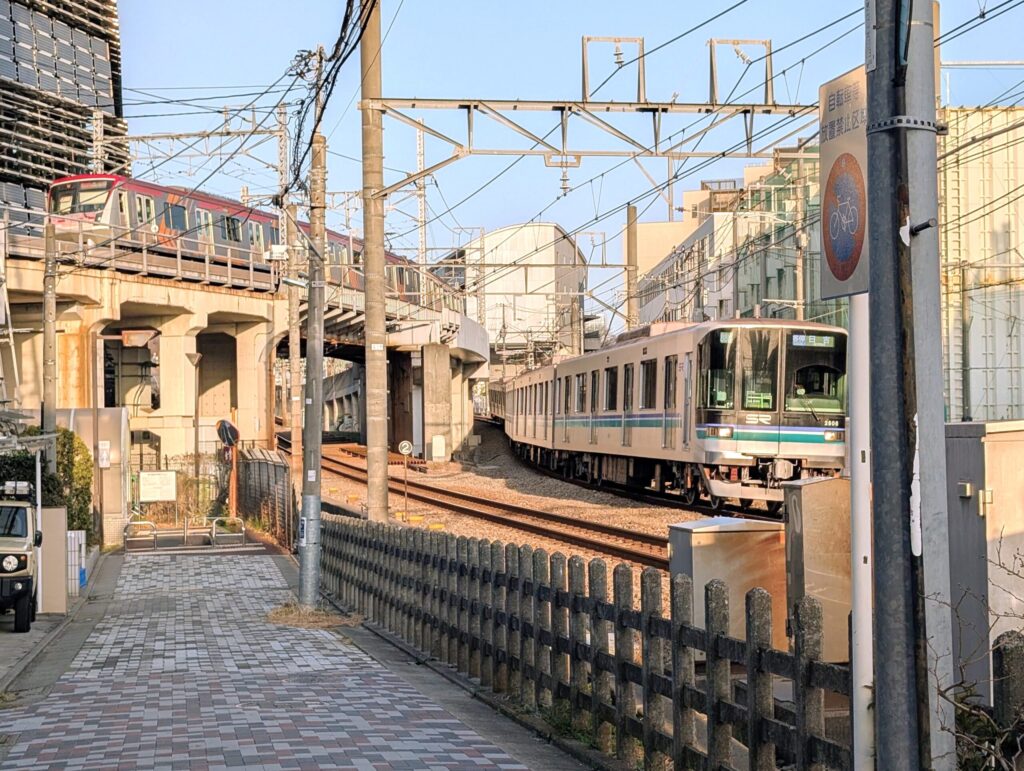 東急大井町線と目黒線