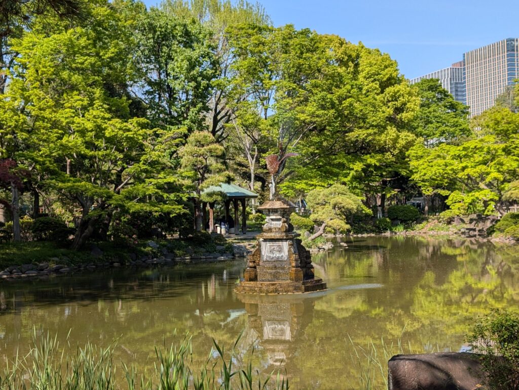 日比谷公園の雲形池
