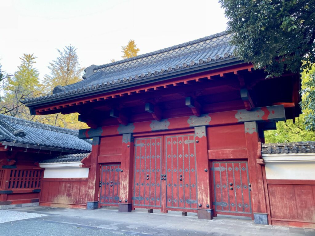 赤門（写真AC）