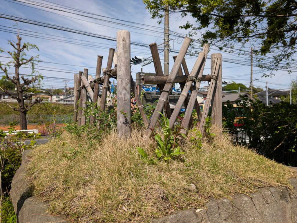 東海道保土ヶ谷宿の上方見附跡