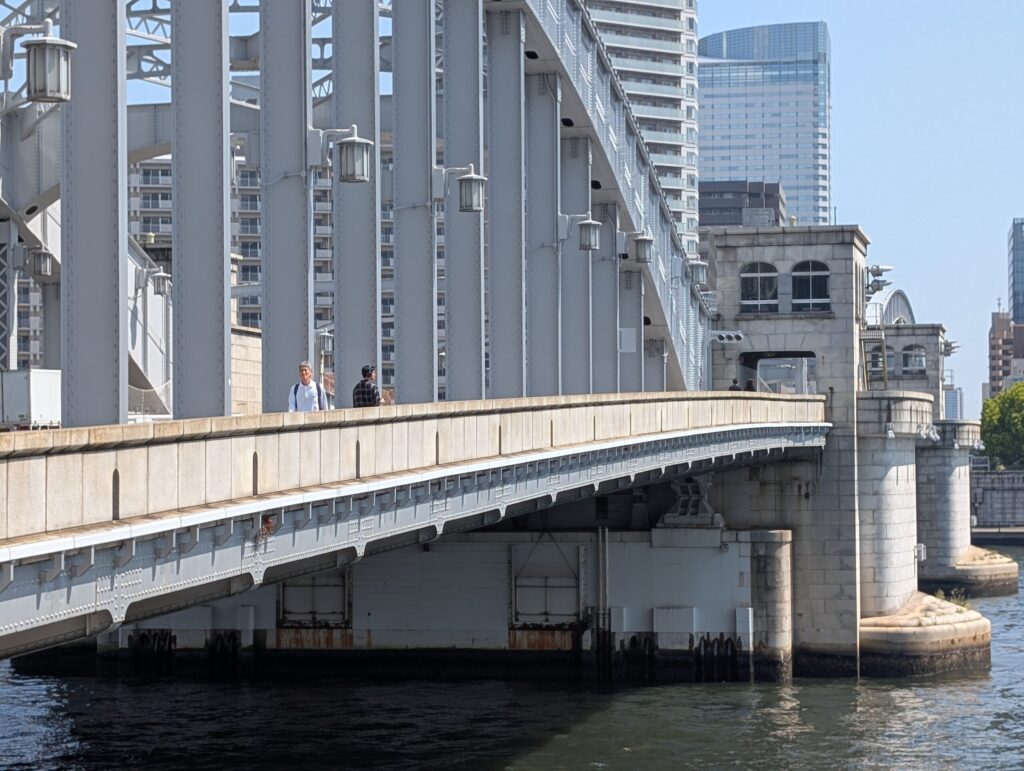 勝鬨橋
