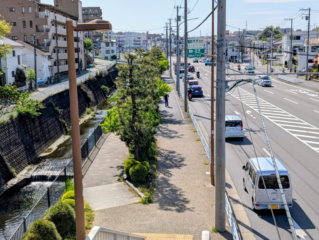 旧東海道保土ヶ谷から戸塚方面の眺め