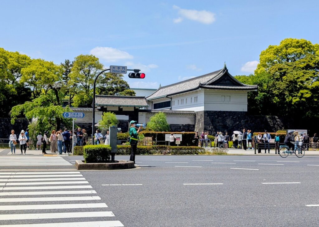 大手門交差点