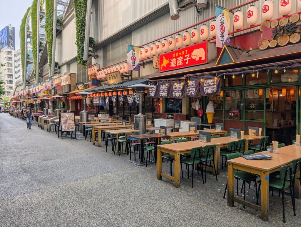 渋谷横丁のテラス席