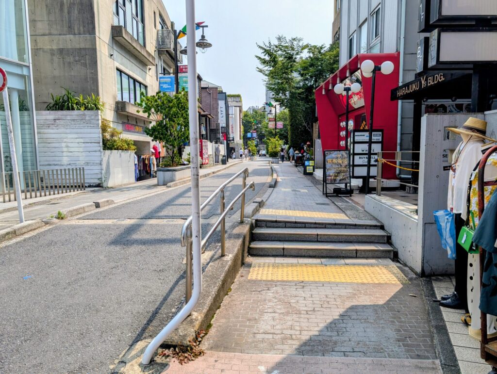 渋谷川暗渠
キャットストリート
渋谷川の護岸の名残
